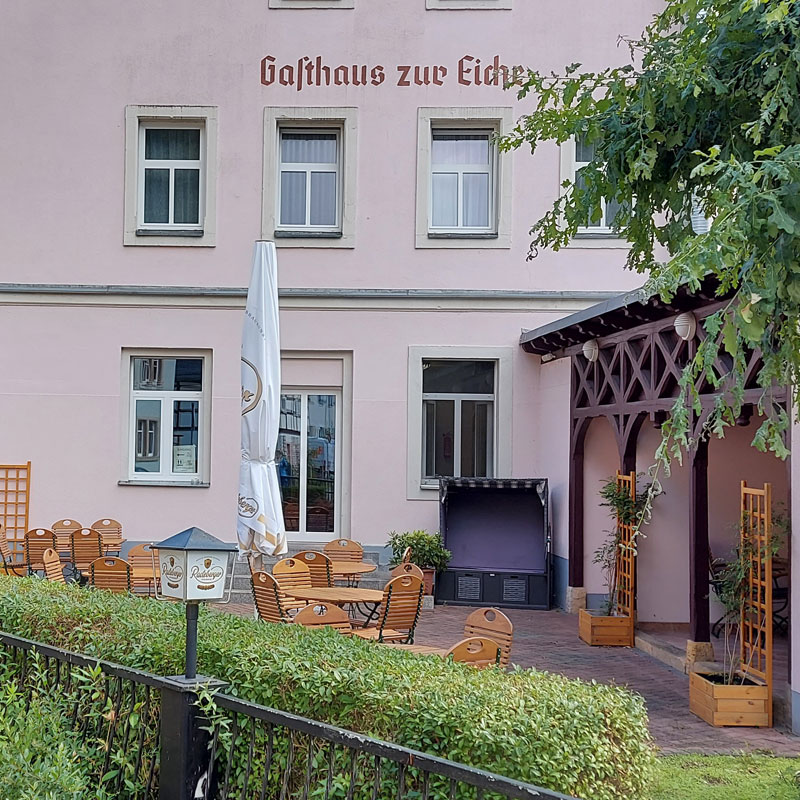 Gasthaus & Pension "Zur Eiche" in Bad Schandau / OT Krippen - Außenbereich der Gastronomie