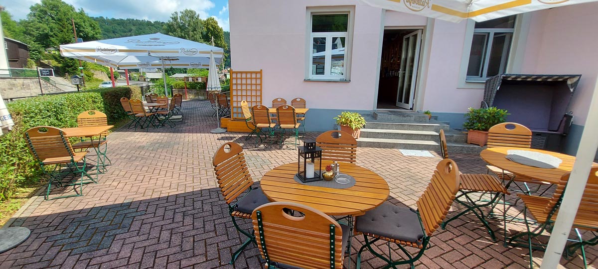 Gasthaus & Pension "Zur Eiche" in Bad Schandau / OT Krippen - Impressionen - Außenbereich Gastronomie